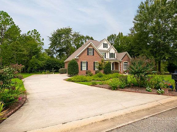 3rd image of 4 Savannah Cir