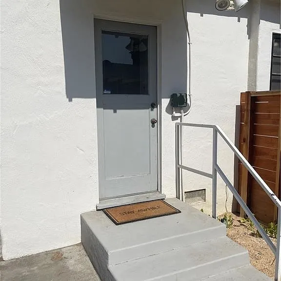4586 Sunnyside Dr — Photo 36