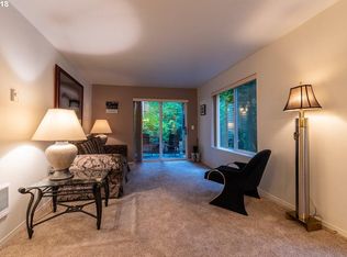 5156 SW Multnomah Blvd APT A, Portland, OR 97219