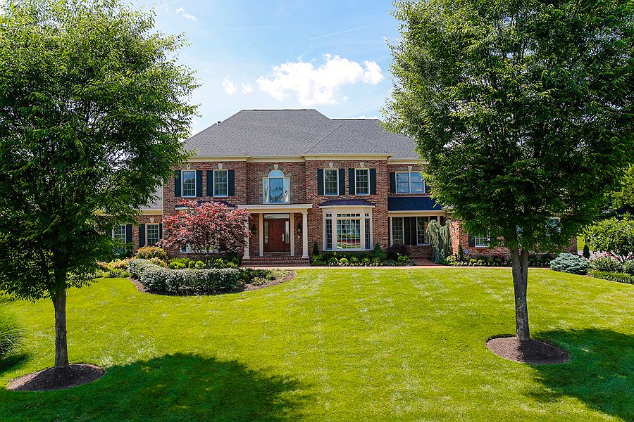 1st image of 1400 Mayhurst Blvd
