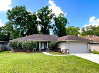 1905 Larkspur Cir, Pensacola, FL 32534