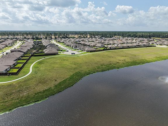 5th image of 21106 Waze Lewis Dr