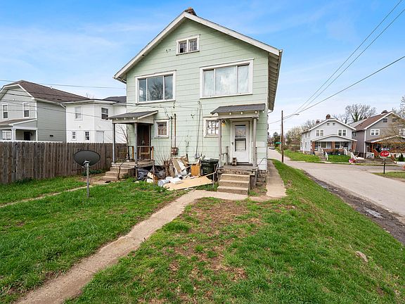 4th image of 810-812 Seymour Ave