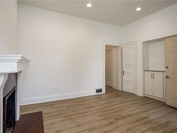 4th image of 799 Piedmont Ave NE APT 5