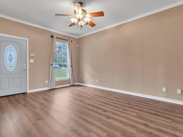 1207 Orlando Rd — Photo 3