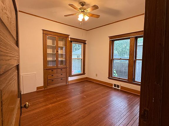 4th image of 715 Atwood St NE APT 1