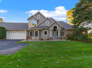 1118 McKusick Road Ln N, Stillwater, MN 55082
