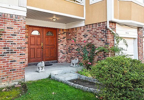 3rd image of 2316 Waters Edge Dr