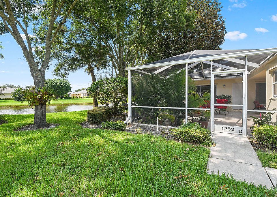 1st image of 1253 NW Sun Terrace Cir #8D