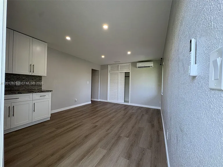 11960 SW 35th Ter #1 — Photo 3