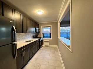 76 Market St #4394CF366, Perth Amboy, NJ 08861