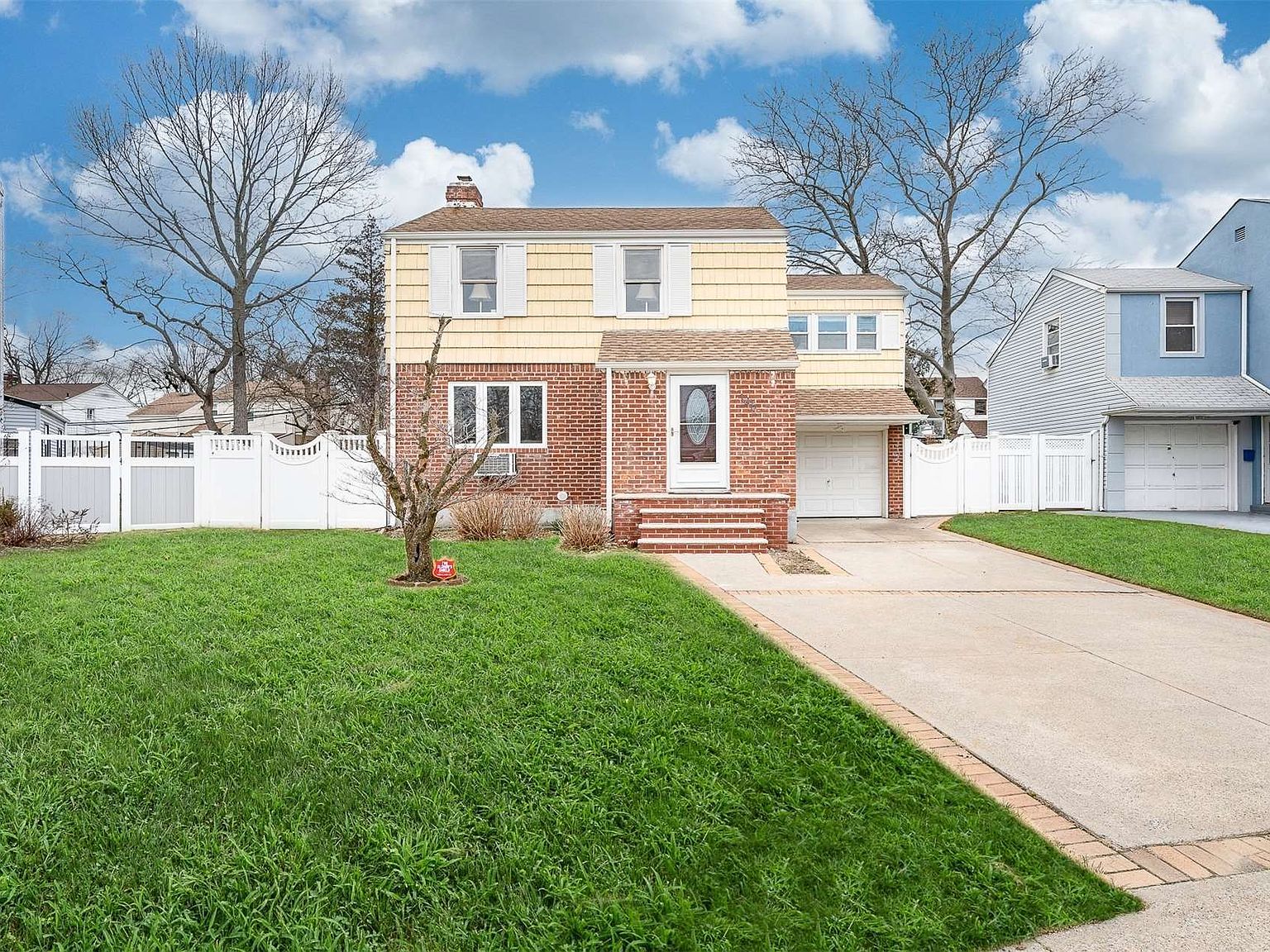 146 Nassau Street, Elmont, NY 11003 Zillow