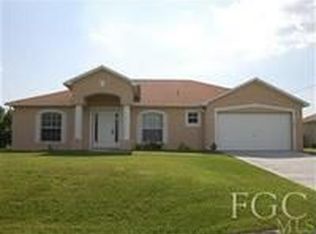 1136 Cherry St E, Lehigh Acres, FL 33974