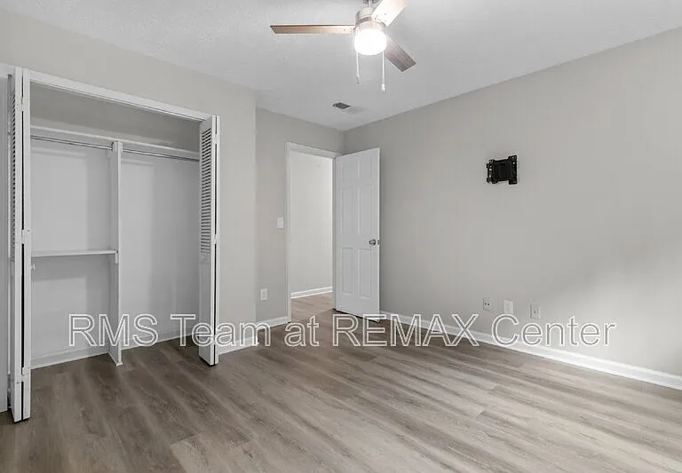 773 Huntington Way NW — Photo 39