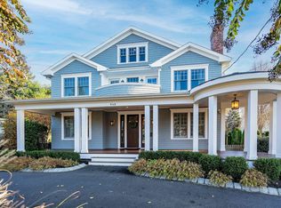 940 River Rd, Fair Haven, NJ 07704