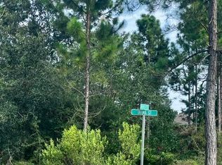 Avenida De Sol, Navarre, FL 32566