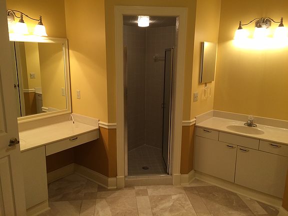 3rd image of 7853 Charlotte Oaks Ln