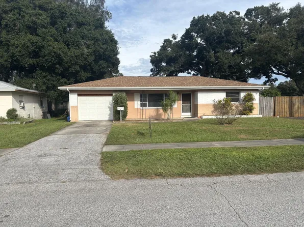 7825 46th St N, Pinellas Park, FL 33781
