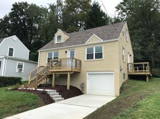 110 Sunrise Dr, Pittsburgh, PA