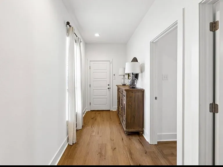 3046 Creekstone Way — Photo 2