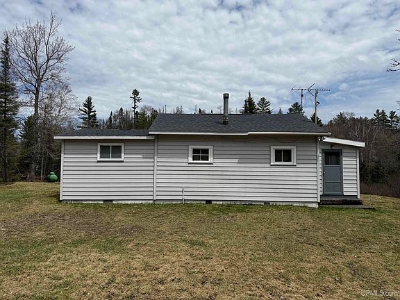 2nd image of 8304 Peshekee Grade Rd