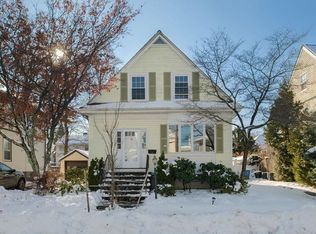 21 Crafts St, Waltham, MA 02453