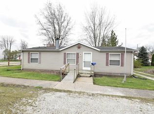 110 W McConnell St, Oxford, IN 47971