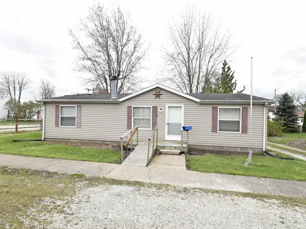 110 W McConnell St, Oxford, IN 47971