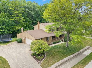 10535 Brandywine Dr, Fort Wayne, IN 46845