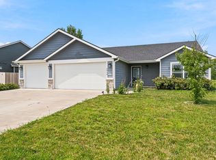 2908 Matter Dr, Manhattan, KS 66502
