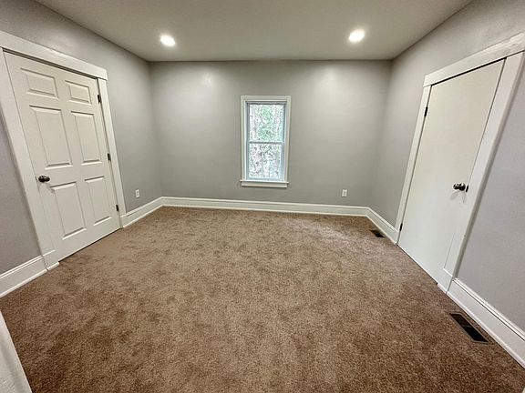 4th image of 94 Linden Ave #A