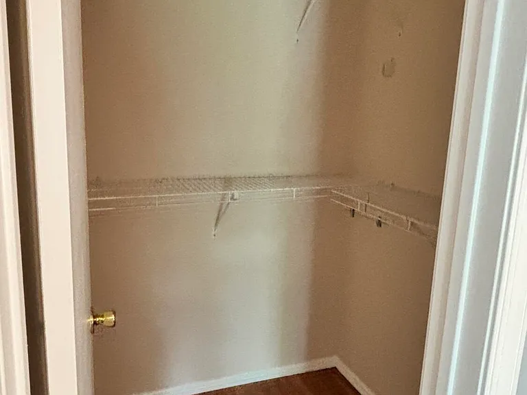 198 Tulip Ln — Photo 14