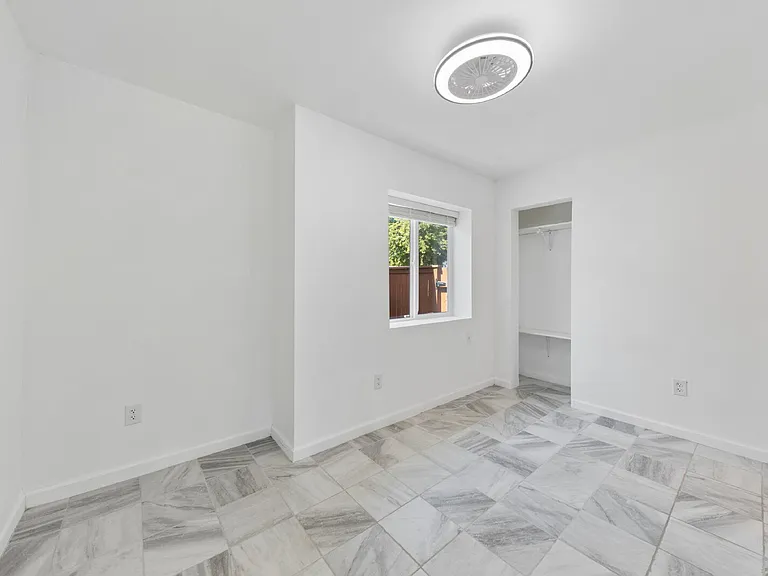 20485 Oregon #99W — Photo 18