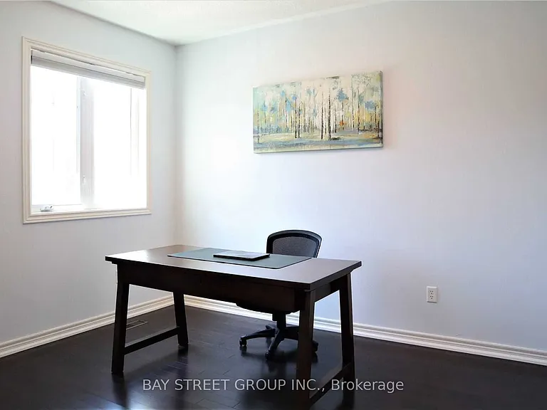 9 Eber St — Photo 5