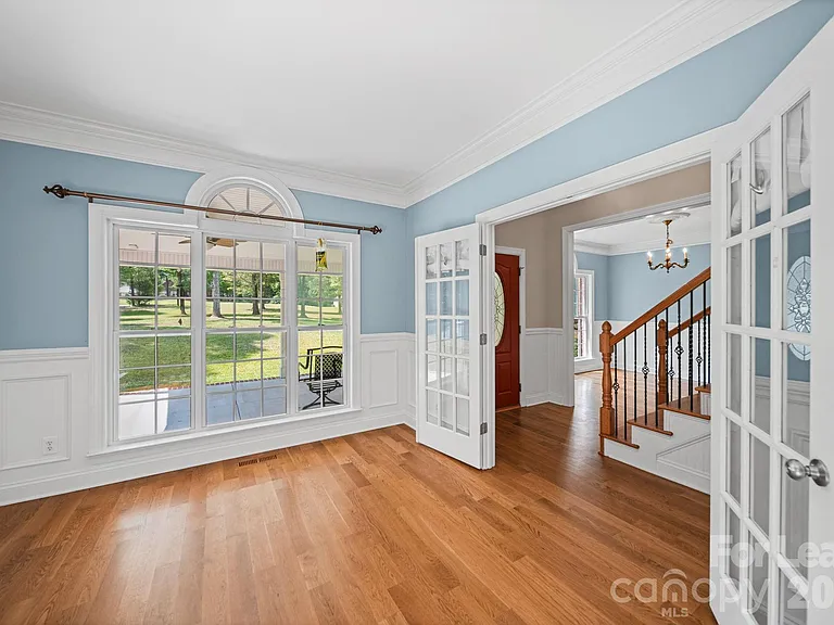 7107 Nesbit Rd — Photo 9
