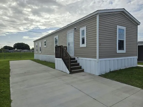 64 Stebbins Dr #64, Winter Haven, FL 33884