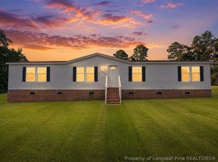 130 Harley Ln, Spring Lake, NC 28390