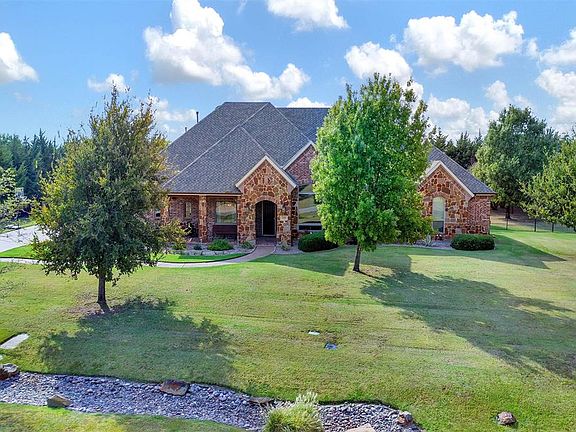 2nd image of 5305 Englenook Dr