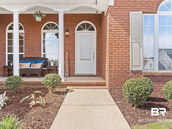 3rd image of 25650 Lakeland Dr