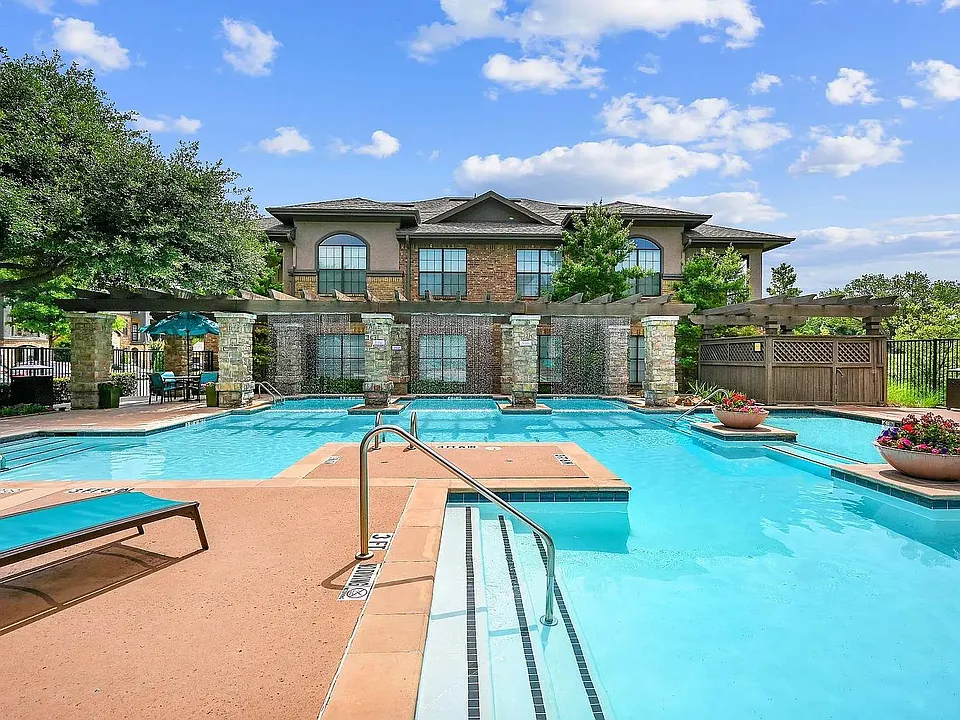 Greenhaven Apartments