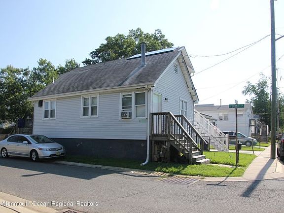 3rd image of 2 Seawood Ave