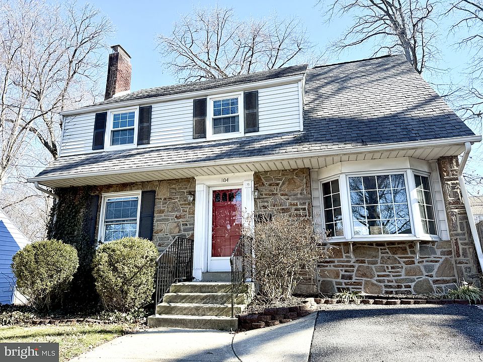1st image of 104 Kenwood Ln