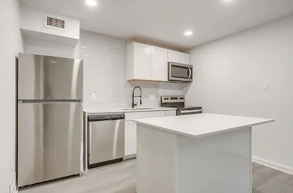1st image of 7900 Brookriver Dr #1113