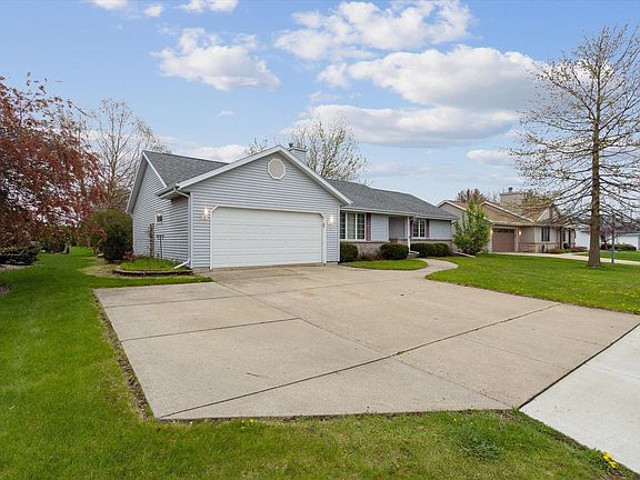 2nd image of 932 Burnwyck Dr