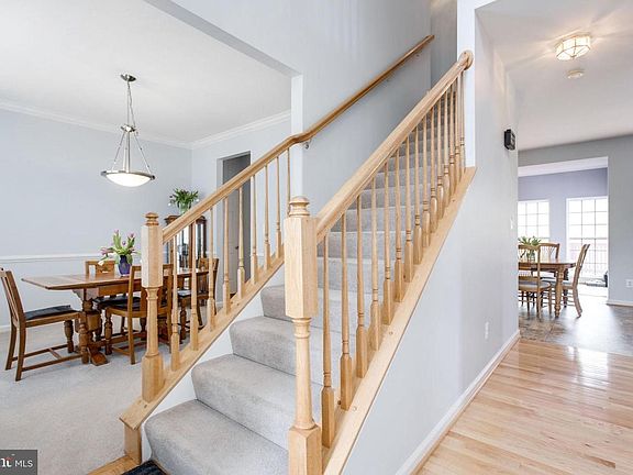 3rd image of 17669 Avenel Ln