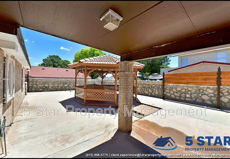 11620 Laura Marie Dr — Photo 39