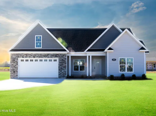 1907 Ridenour Court, Farmville, NC 27828