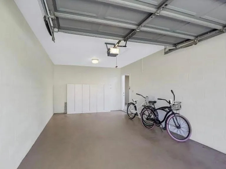 547 Beachwalk Cir — Photo 15