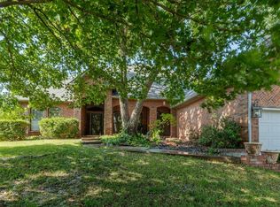 1608 Two Bridge Dr, Oklahoma City, OK 73131