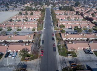 1308 Reddick Ln APT 3, Bakersfield, CA 93312